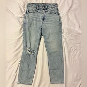 American Eagle Mom Jean